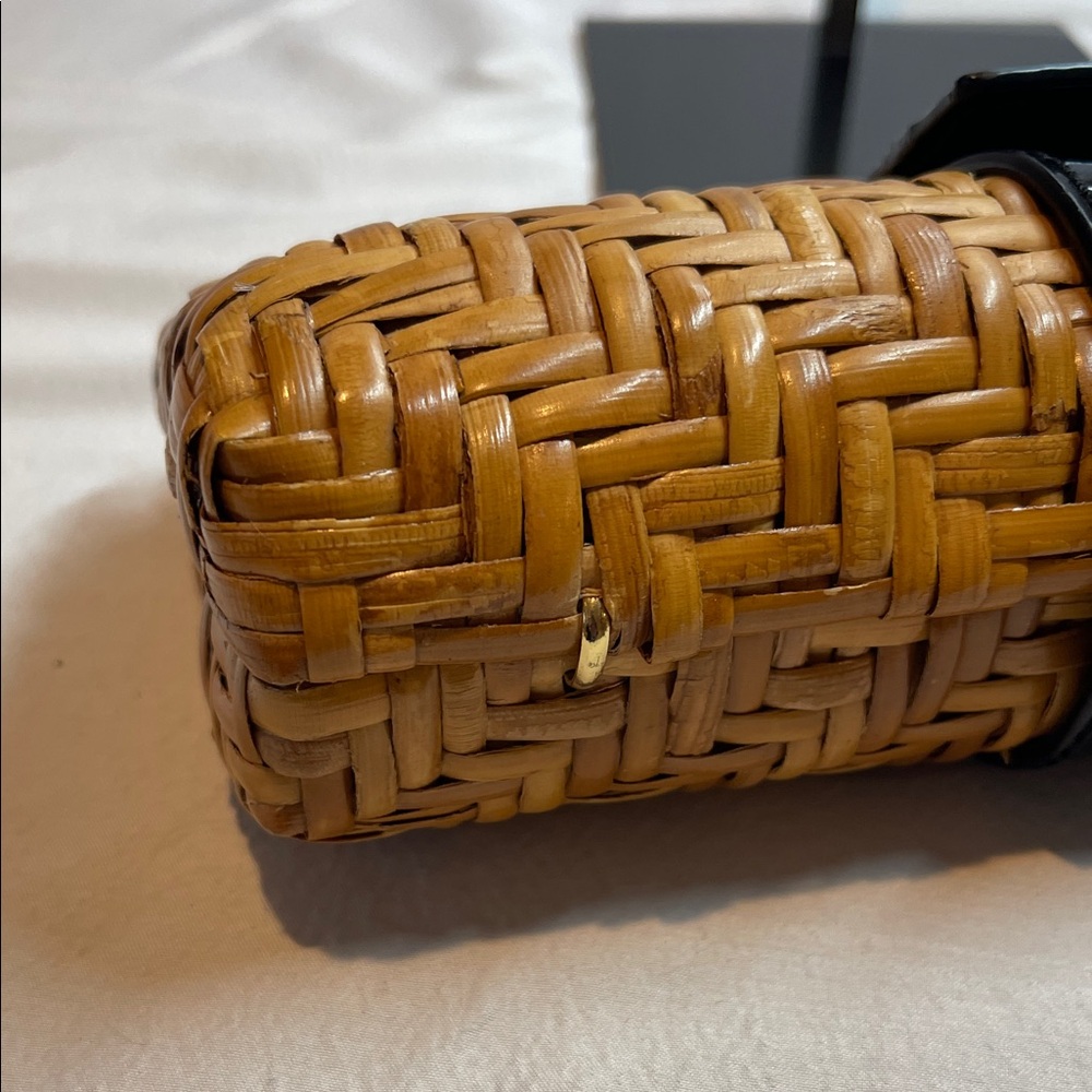 Tory Burch Bamboo Rattan Clutch with leather strap - Picture 8 of 12